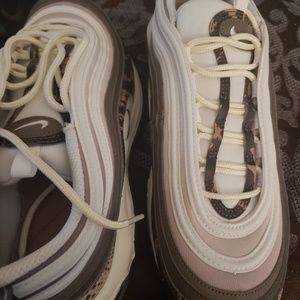 Need a 11.5  love the shoe ......